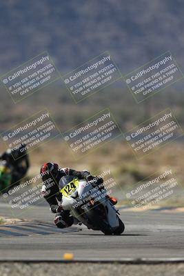 media/Oct-05-2025-CVMA (Sun) [[beeef4f201]]/Race 3-Amateur Supersport Middleweight/
